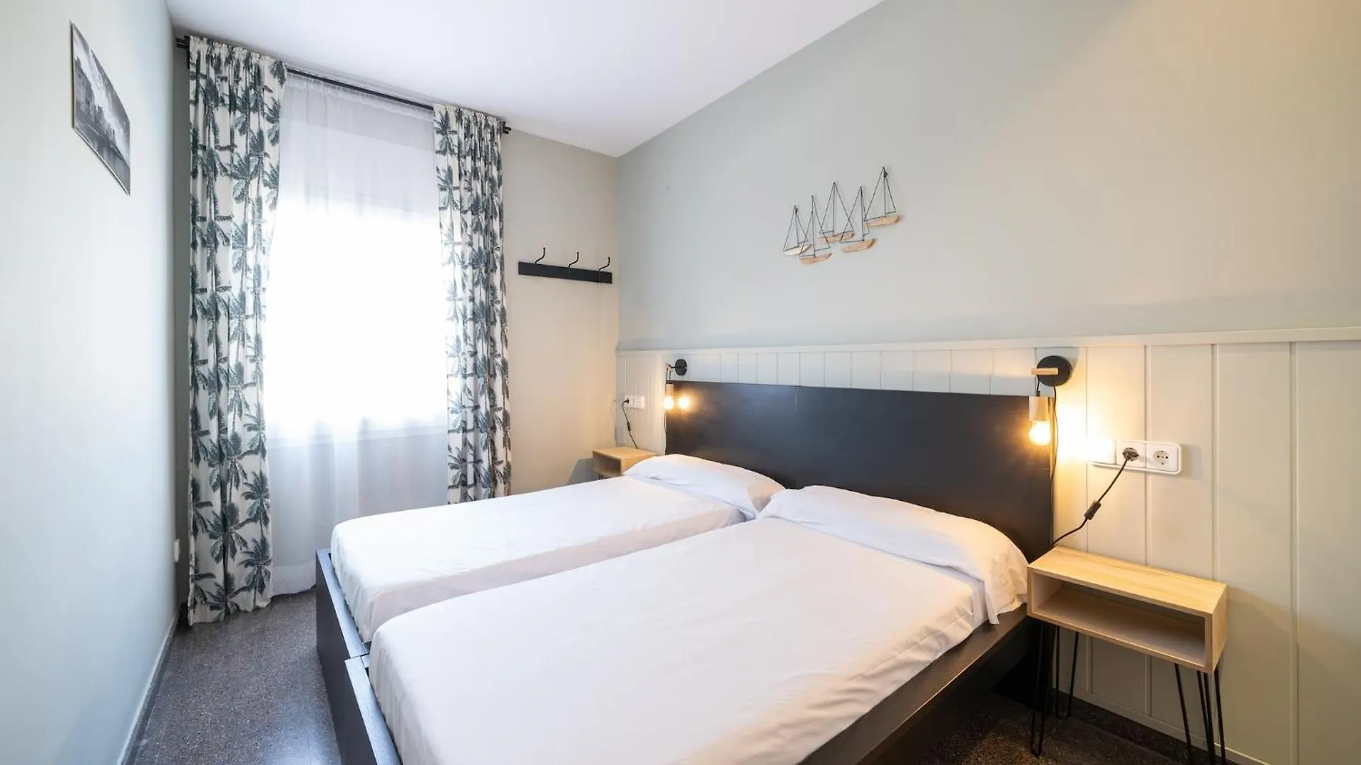 Apartment, 350 Meters From The Riells Beach L' Escala Hiszpania