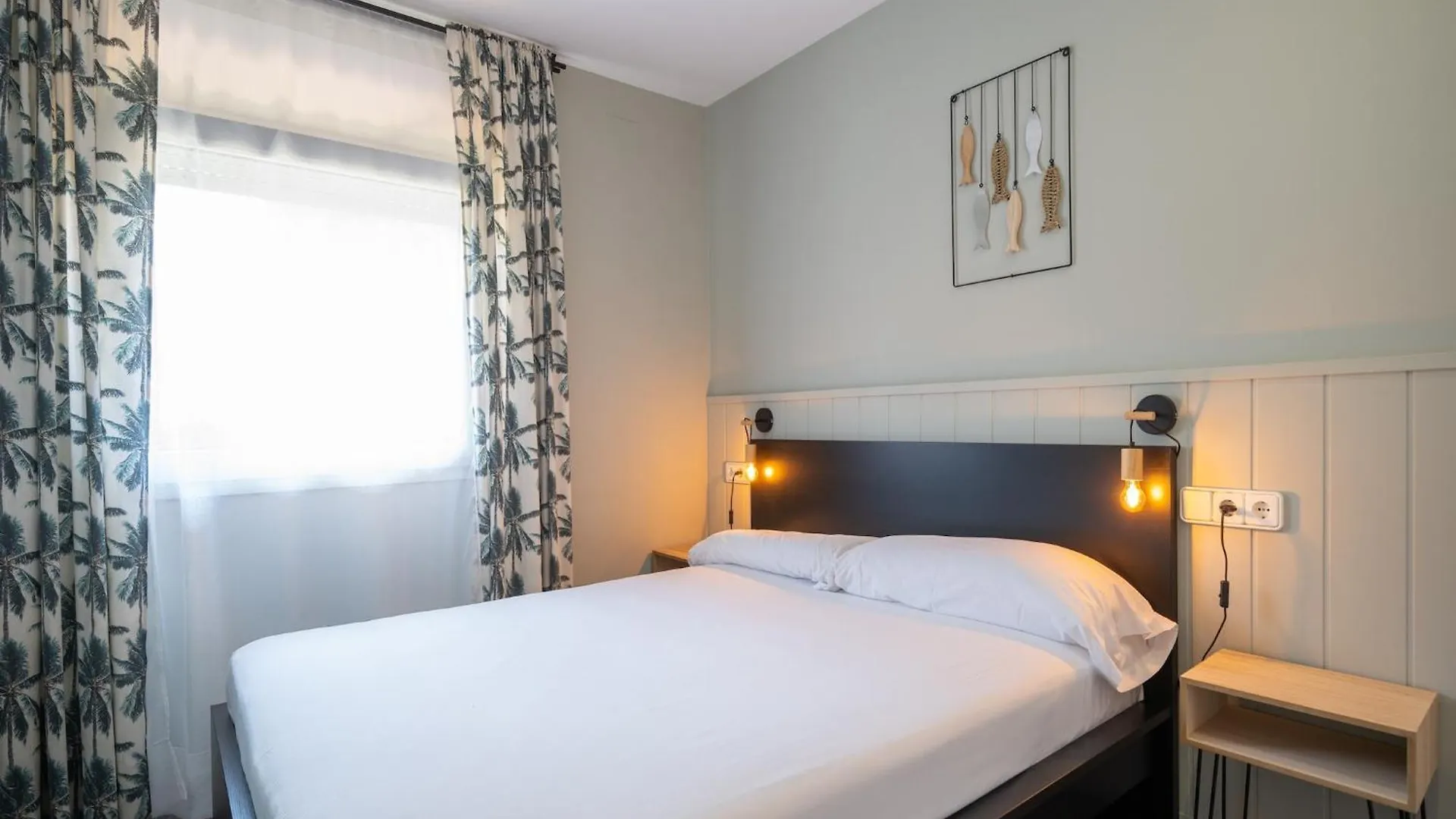 Apartment, 350 Meters From The Riells Beach L' Escala 0*,  Hiszpania